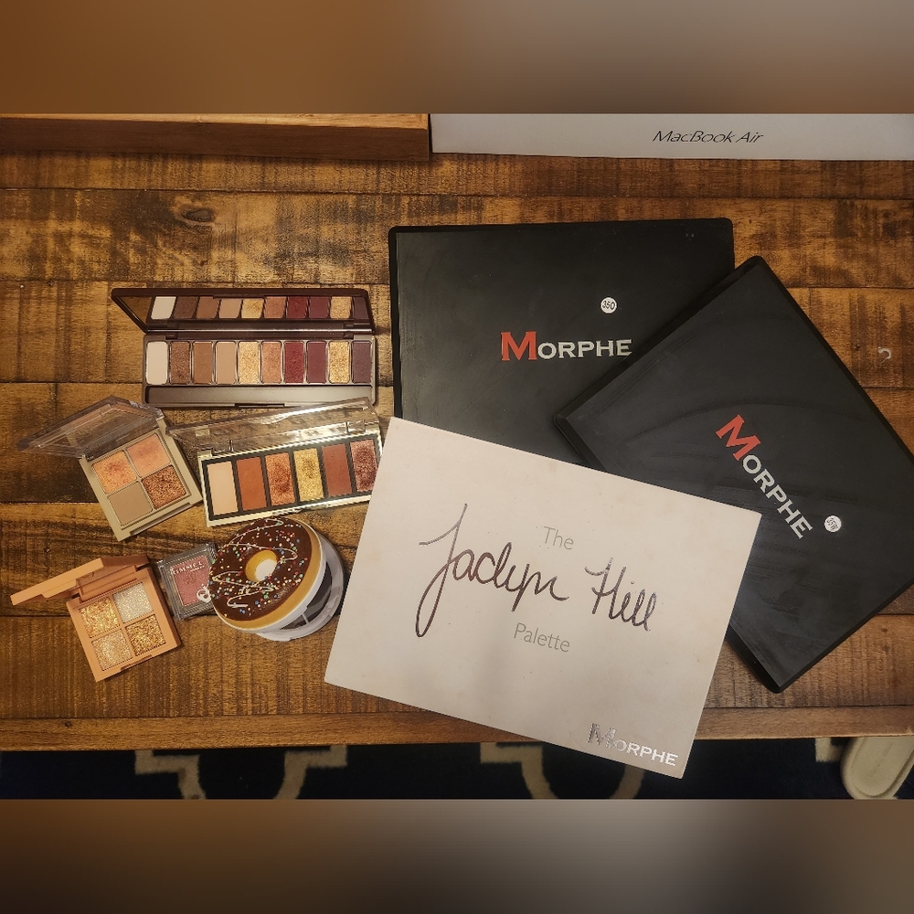 9 eyeshadow palette set